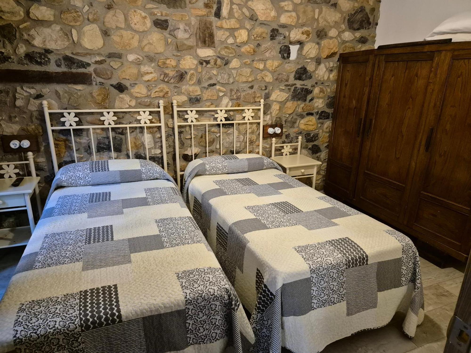 Pension San Pelayo 10 Onís Buitenkant foto